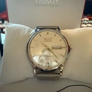 Tissot Visodate Automatic